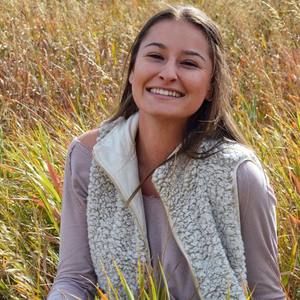 Meet your Posher, Abby